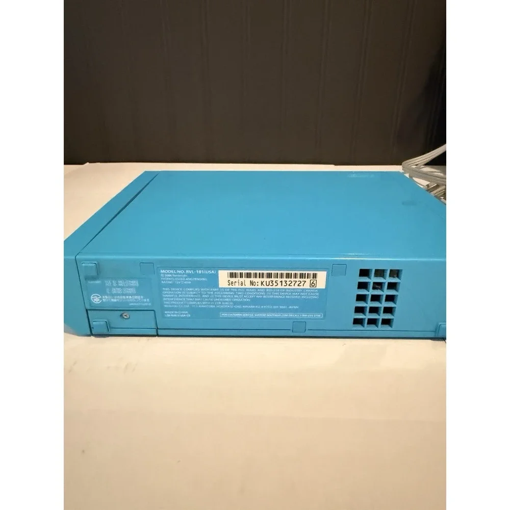 Nintendo Wii Video Game System Console Bundle Rvl-101 Blue Turns On. No Remote